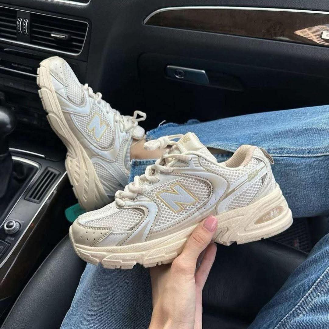 New Balance 530 BEIGE