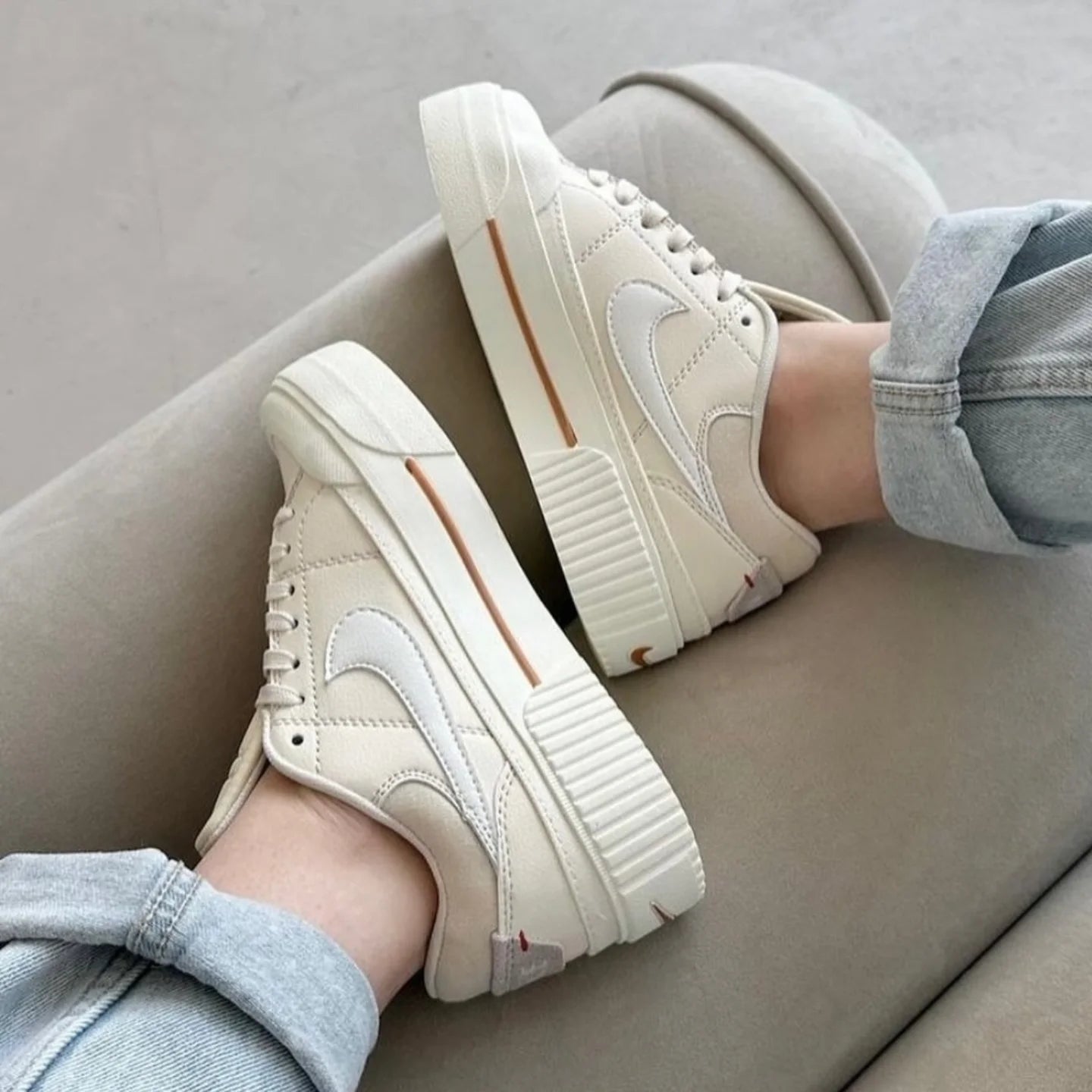 NIKE LEGACY