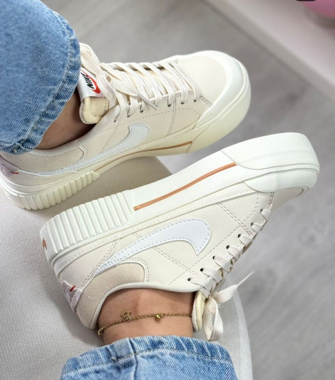 NIKE LEGACY