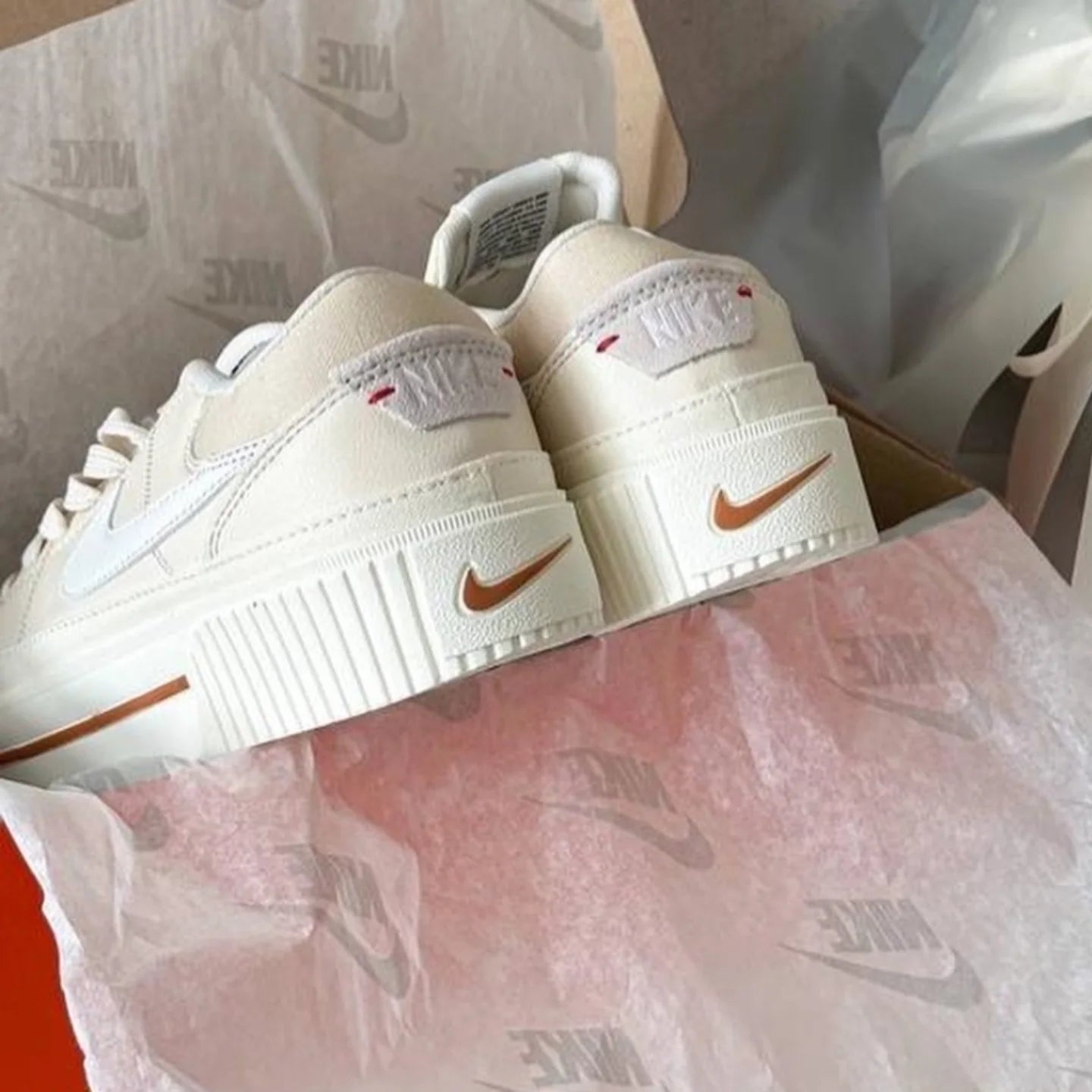 NIKE LEGACY