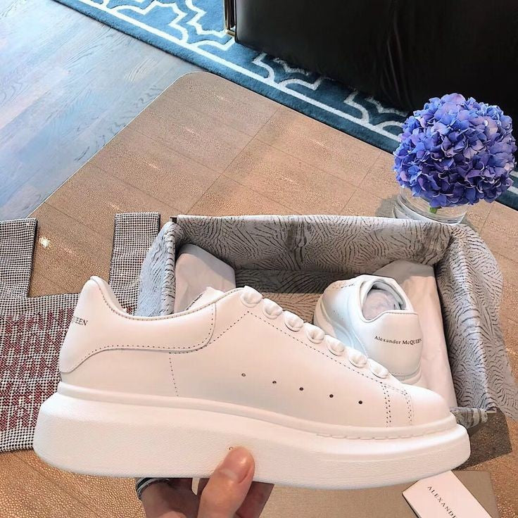 MCQUEEN ALEXANDRE