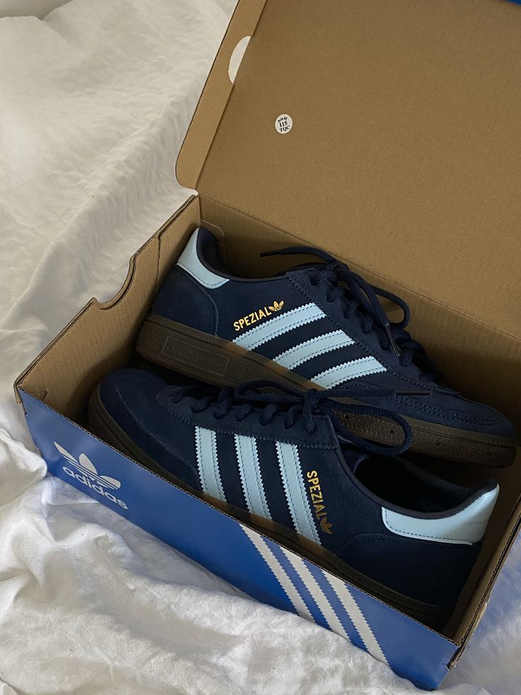 Adidas spezial navy bleu