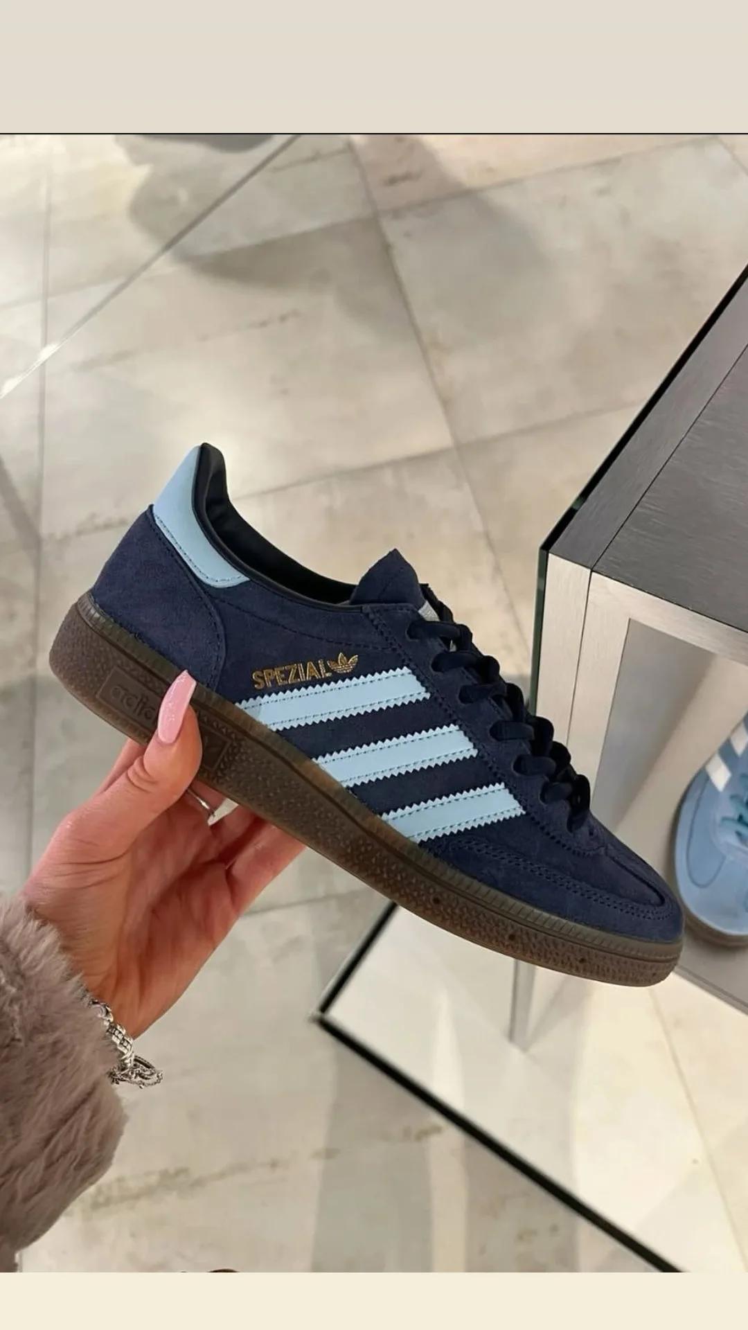 Adidas spezial navy bleu