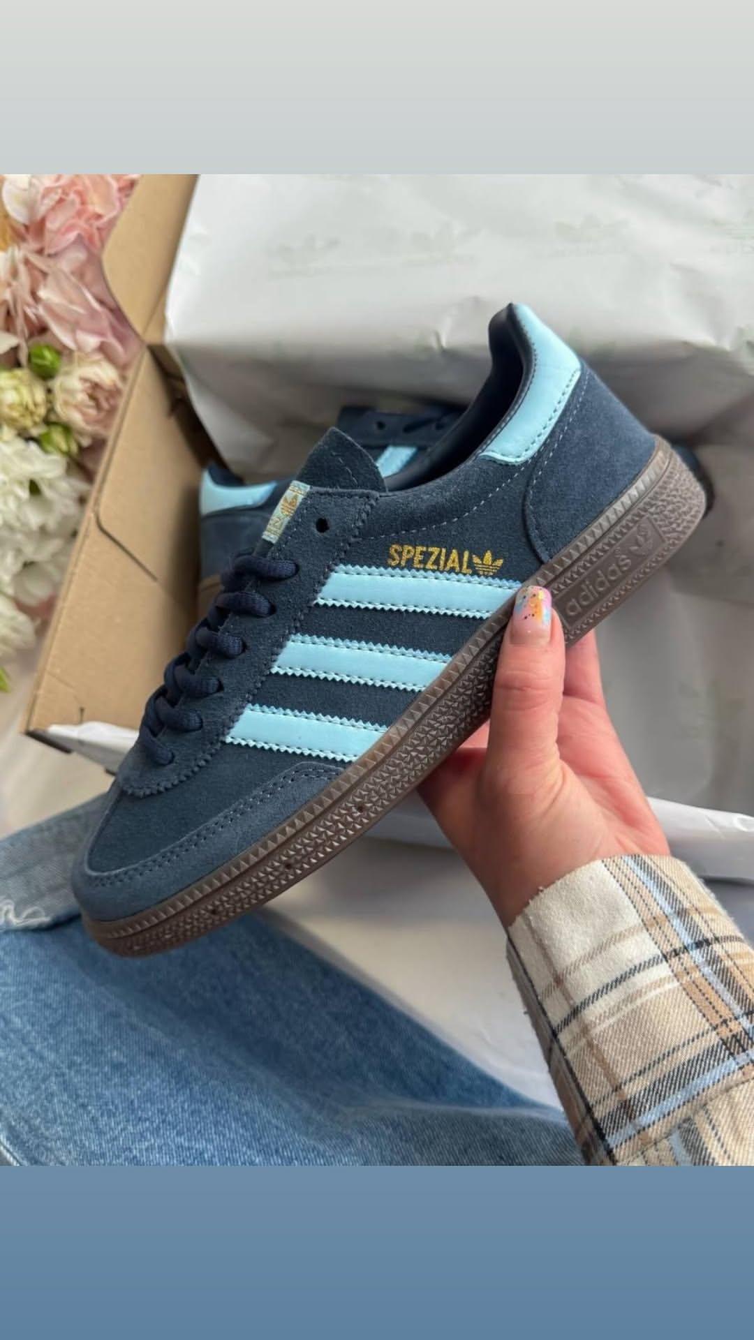 Adidas spezial navy bleu