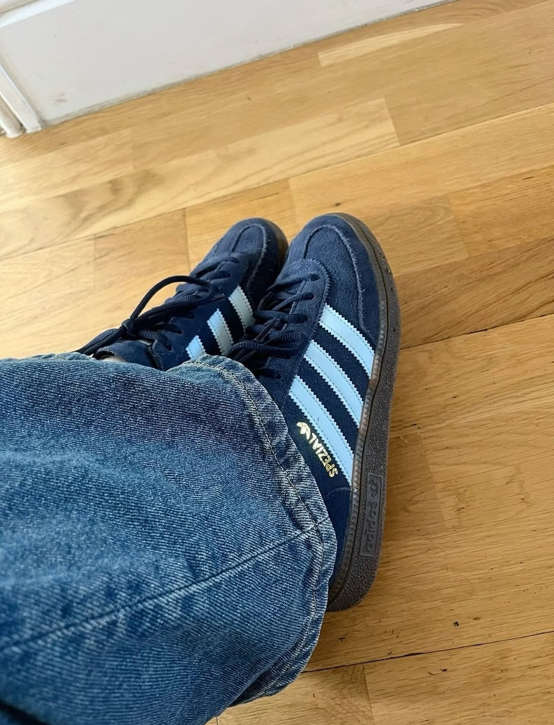 Adidas spezial navy bleu