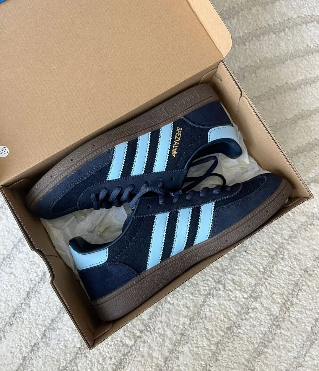 Adidas spezial navy bleu