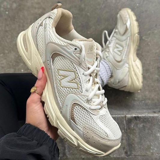 New Balance 530 BEIGE