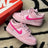 NIKE DUNK SB TRIPLE PINK